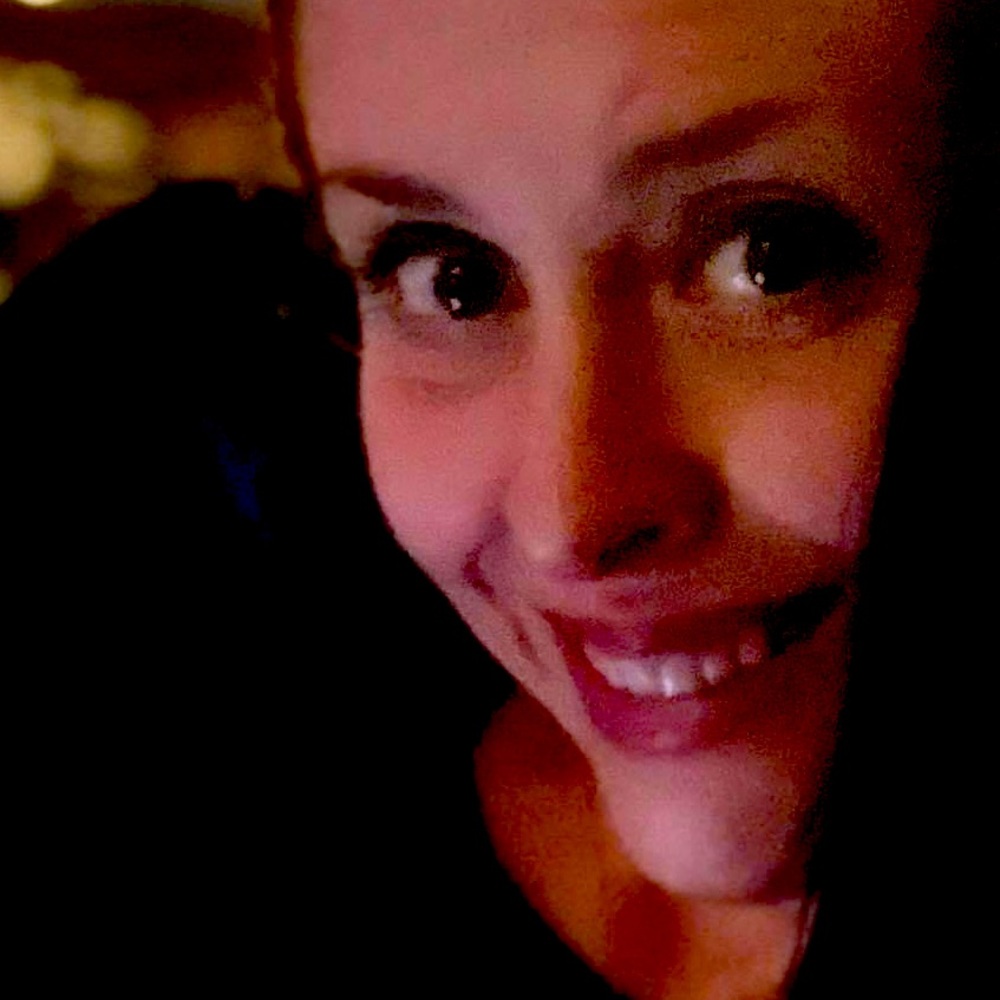 Meet your Posher, Eve